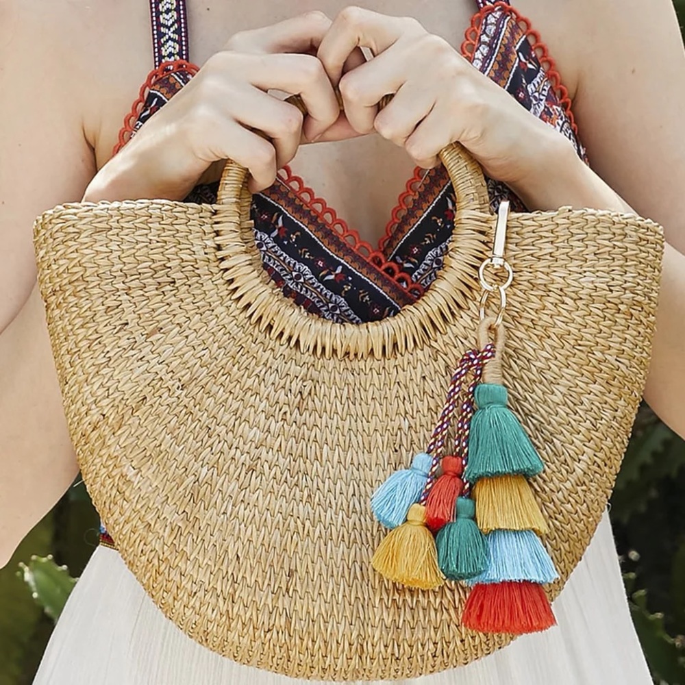 ❤️Boho Tiered Tassel Key Chain Purse Bag Clip
